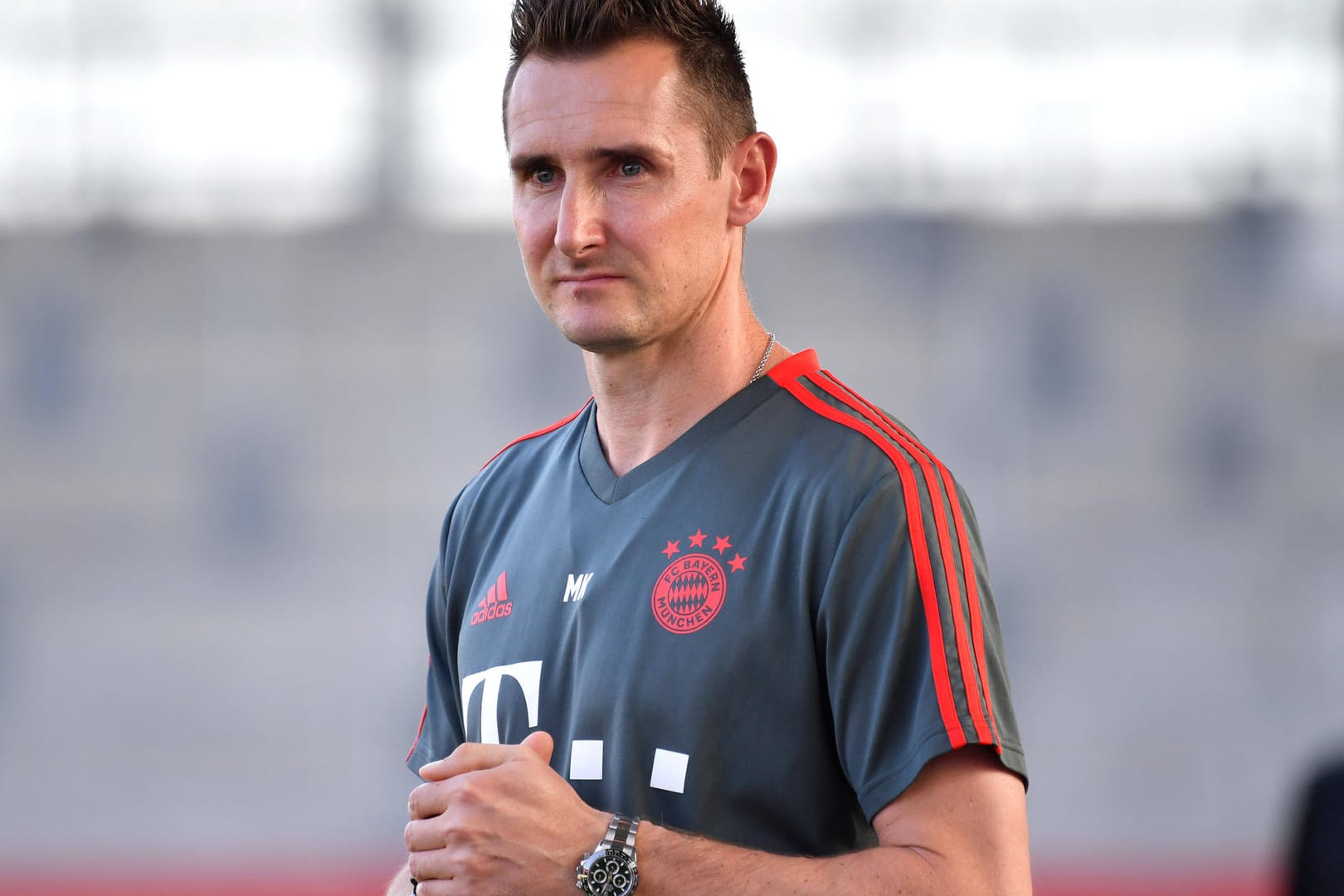 Wird Klose zum Co-Trainer von Hansi Flick? Laut übereinstimmenden Medienberichten hat nun auch ein anderer Bundesligist Interesse an den Diensten von Klose angemeldet.