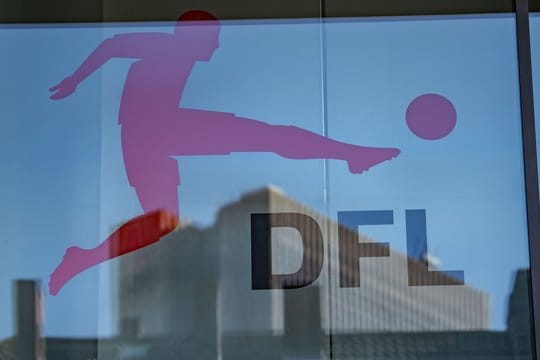 Die Deutsche Fußball-Liga bemücht sich bei den 36 Profi-Clubs um Geschlossenheit.
