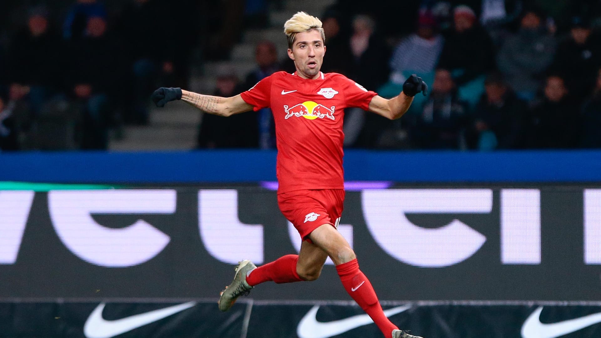 Kevin Kampl: Hat noch einen Vertrag bis 29021 in Leipzig, kennt finanziell schwierige Situationen von früher.