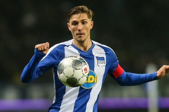 Niklas Stark kann wieder ins Hertha-Training einsteigen.
