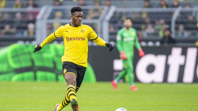 Ist vorerst außer Gefecht gesetzt: BVB-Verteidiger Dan-Axel Zagadou.