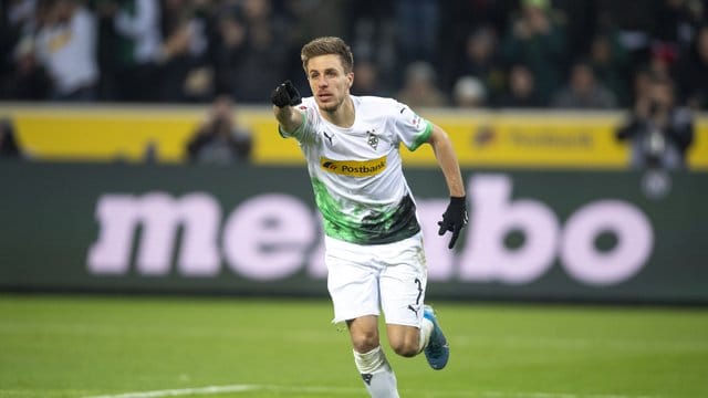 Gladbach-Profi Patrick Herrmann spricht über seine Corona-Erfahrungen. Gladbach-Profi Patrick Herrmann spricht über seine Corona-Erfahrungen.