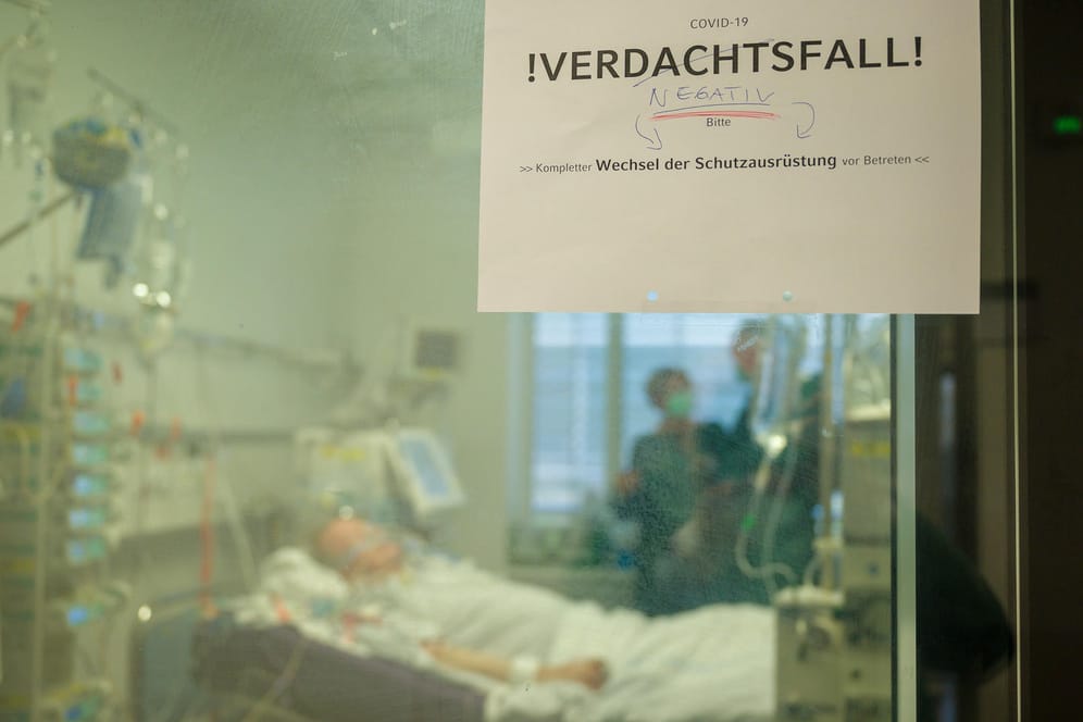 Auf der Intensivstation im Krankenhaus Großhadern. Quelle: Kneffel/dpa