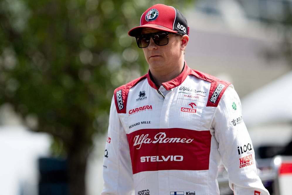Kimi Räikkönen: Der Formel 1-Star liest eine Gute-Nacht-Geschichte für eine Spenden-Aktion.