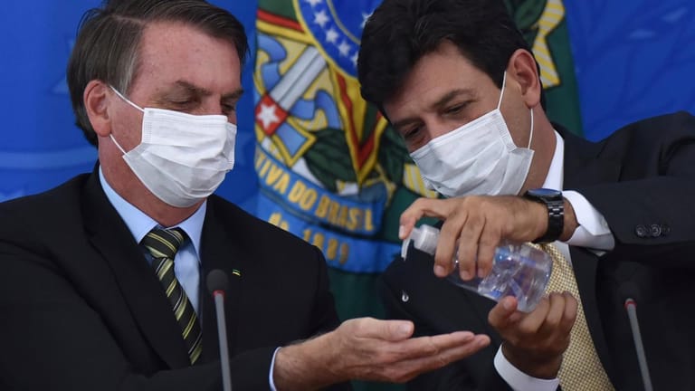 Bolsonaro und Mandetta (Archivfoto): Der brasilianische Gesundheitsminister wurde entlassen.