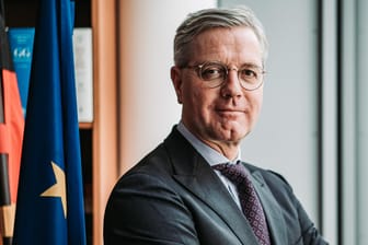 Norbert Röttgen: Der CDU-Außenpolitiker sorgt sich um den Zusammenhalt der EU in der Corona-Krise.