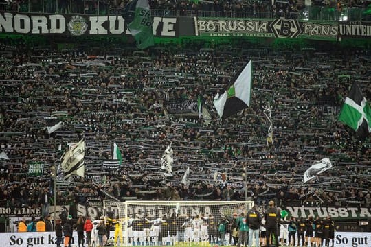 Die aktive Fanszene hat sich deutlich gegen Geisterspiele ausgesprochen.