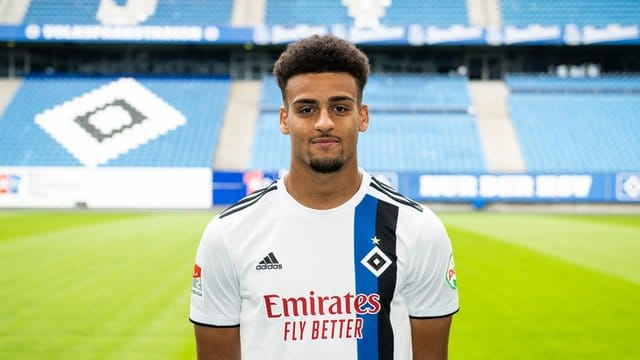 Josha Vagnoman verlängerte seinen Vertrag beim HSV.