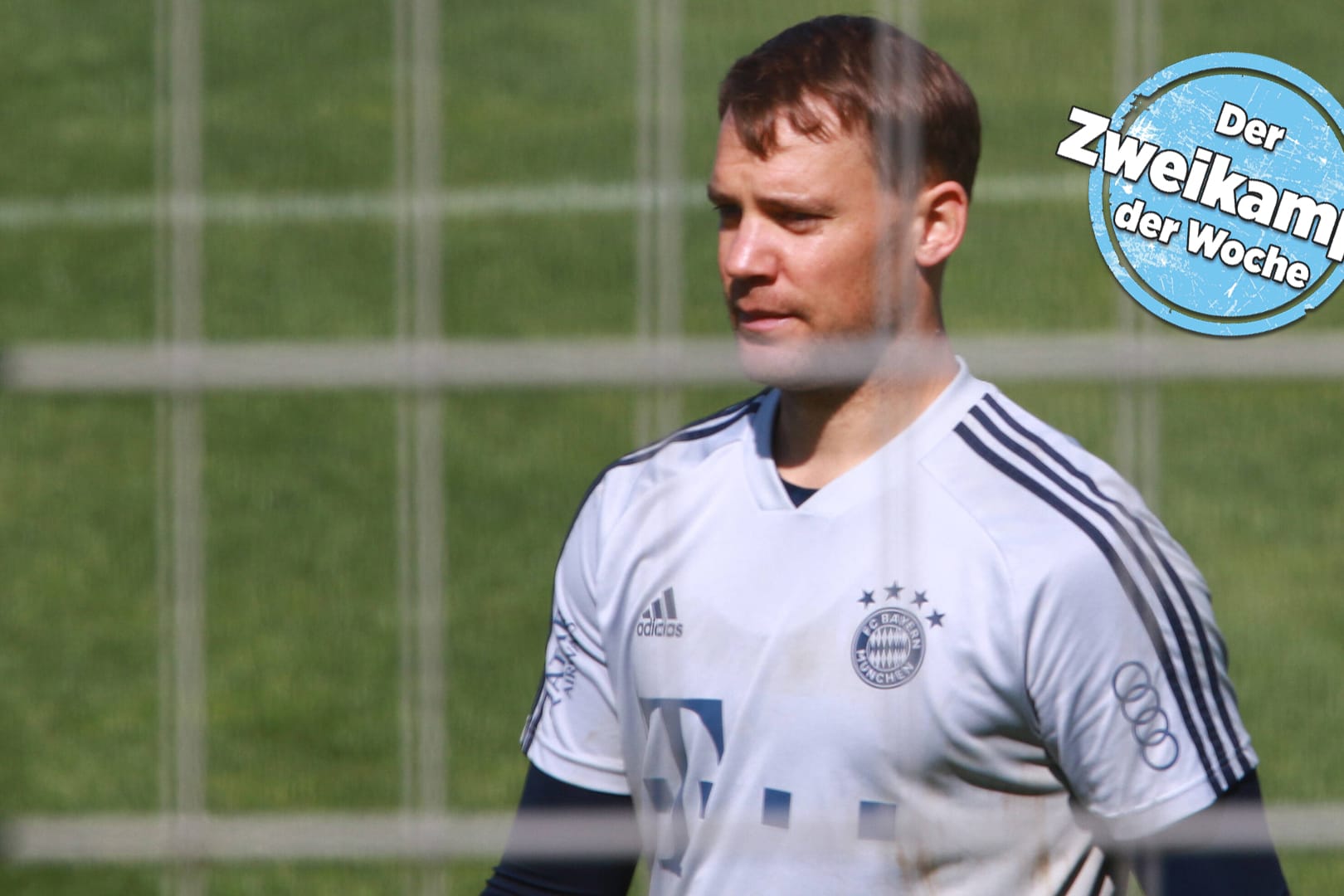 Manuel Neuer im Training des FC Bayern: Sein Vertrag endet 2021. Die Gespräche über eine Verlängerung sind ins Stocken geraten.