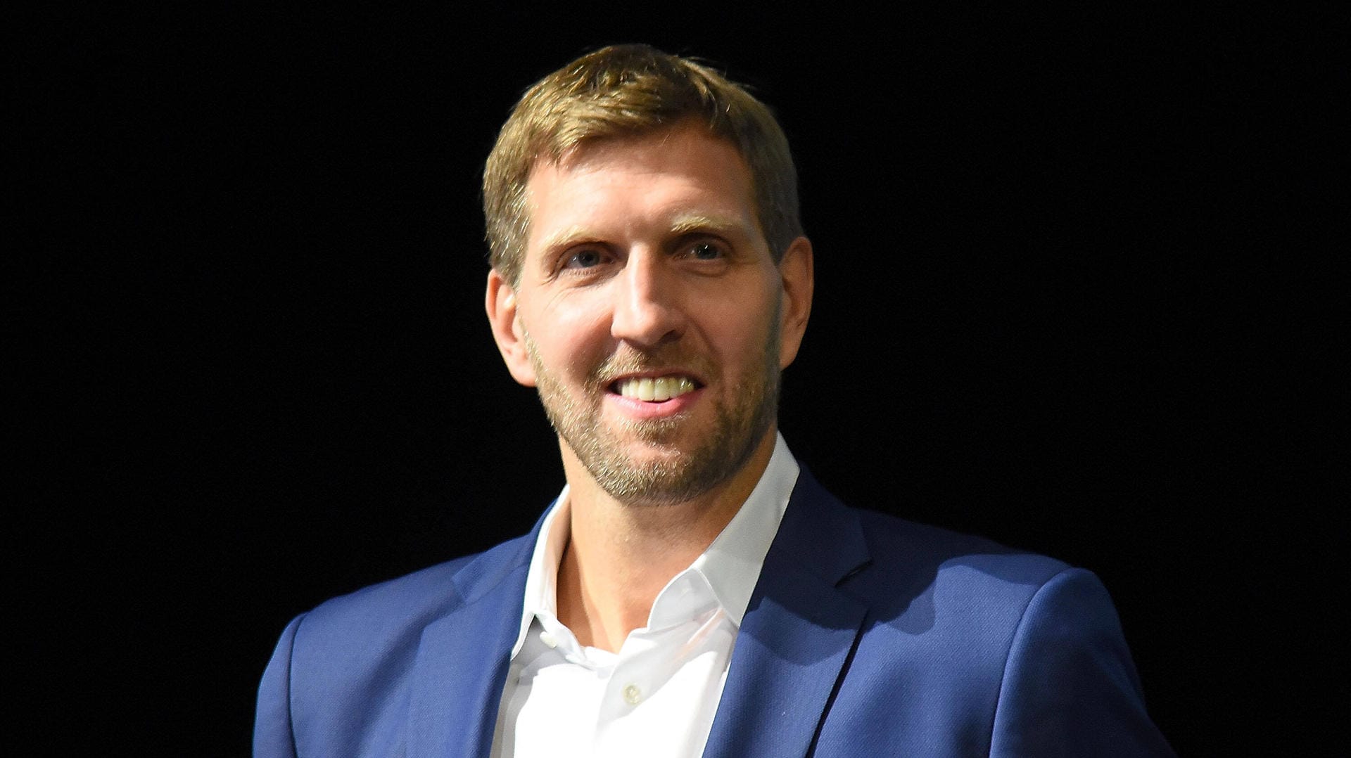 Dirk Nowitzki: Die deutsche Basketball-Legende sieht eine positive Seite an Geisterspielen. Dirk Nowitzki: Die deutsche Basketball-Legende sieht eine positive Seite an Geisterspielen.