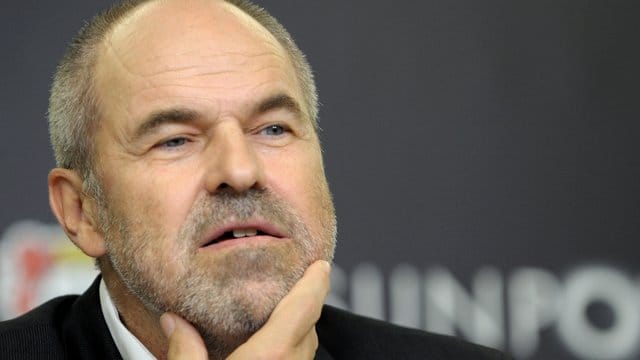 Bayers Ex-Geschäftsführer Wolfgang Holzhäuser für mehr Investoren. Bayers Ex-Geschäftsführer Wolfgang Holzhäuser für mehr Investoren.