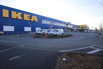 Ikea-Einrichtungshaus in Dortmund: Wegen der Corona-Krise waren alle Möbelhäuser in NRW für mehrere Wochen geschlossen.