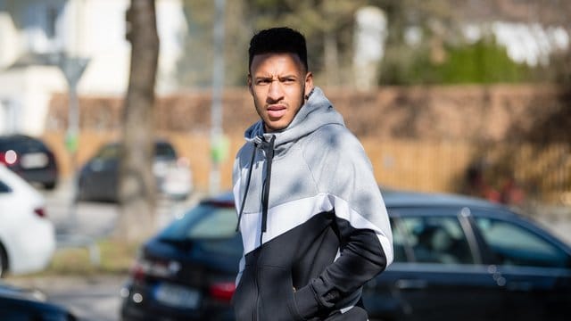 Musste sich einer Fuß-OP unterziehen: Bayern-Profi Corentin Tolisso. Musste sich einer Fuß-OP unterziehen: Bayern-Profi Corentin Tolisso.