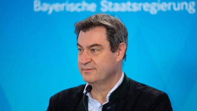 Fordert klare Rahmenbedingungen für mögliche Bundesliga-Geisterspiele: Markus Söder.