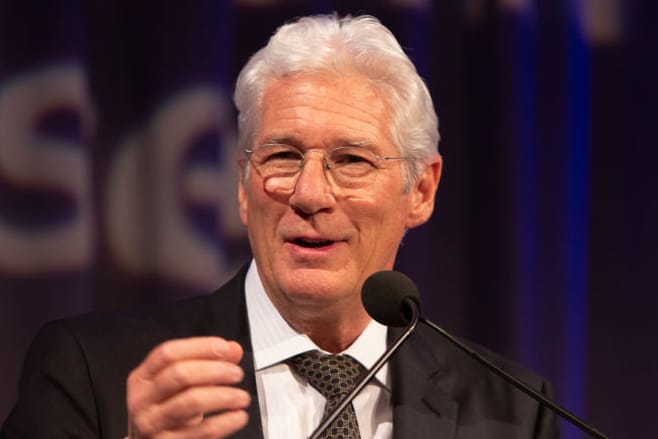 Richard Gere hat mit 70 Jahren nochmal ein Kind bekommen.