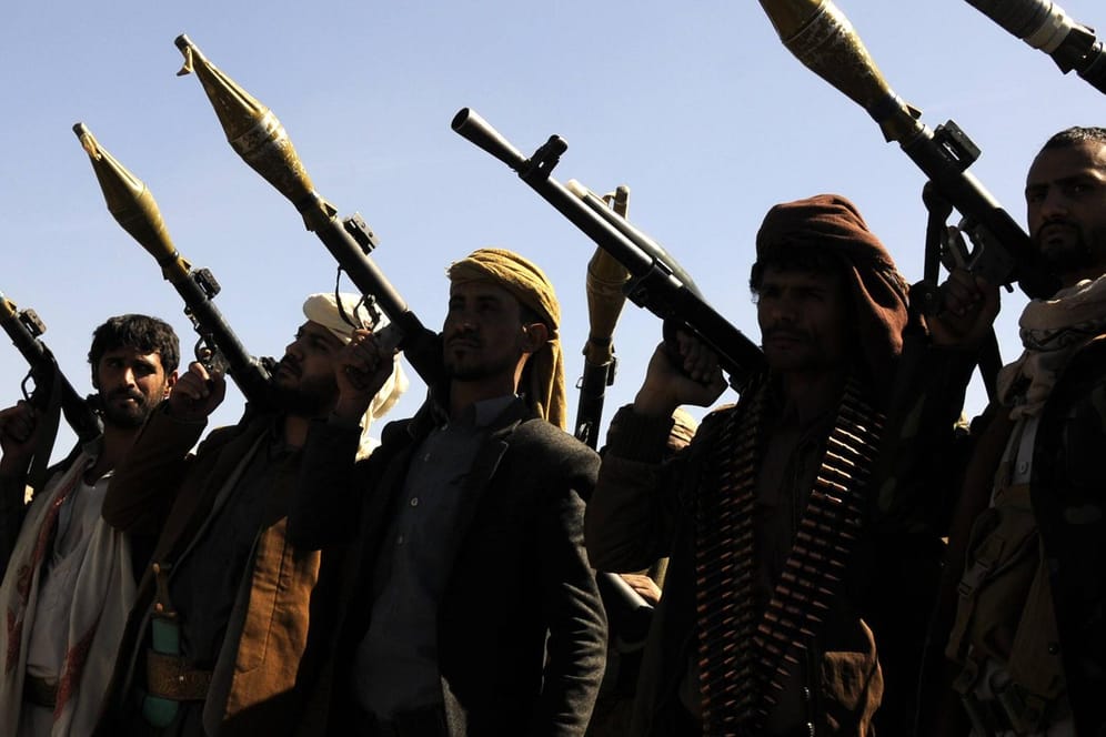 Huthi-Kämpfer: Endet der Krieg im Jemen, weil Saudi-Arabien in eine Sackgasse geraten ist? (Archivbild)
