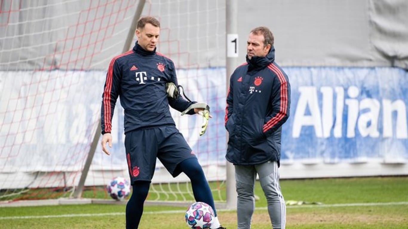 Für Bayern-Coach Hansi Flick ist Manuel Neuer die Nummer eins.