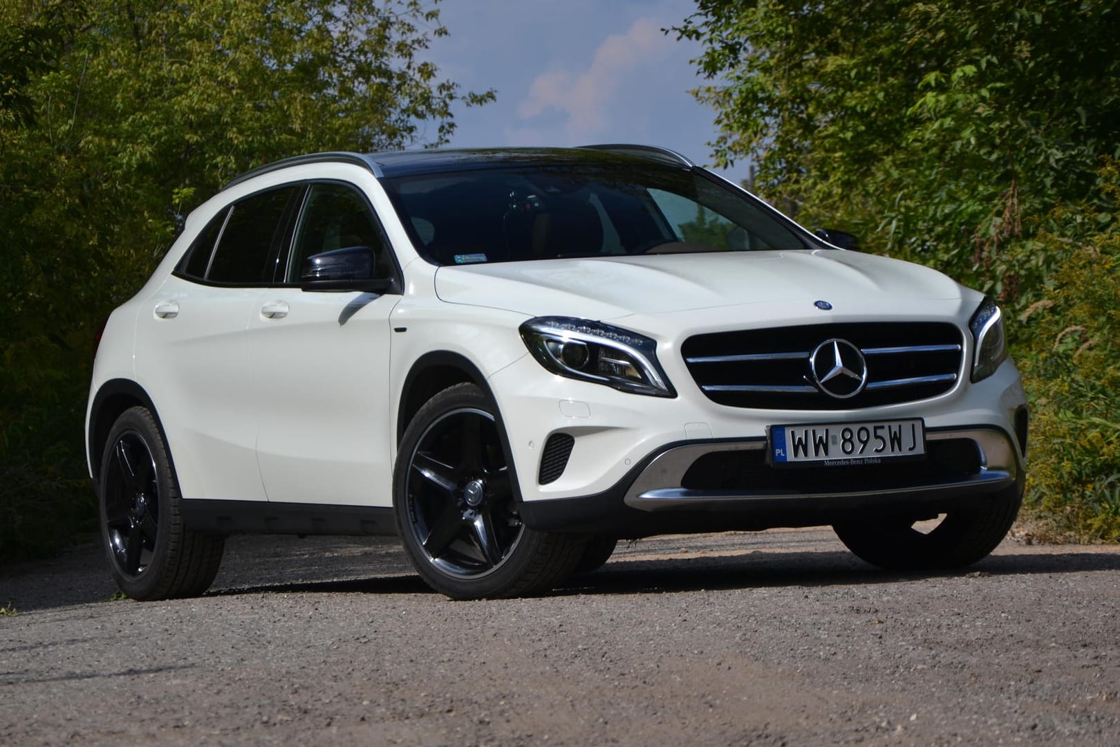 Mercedes GLA 4Matic: Beim Generationswechsel hat Mercedes gleichermaßen Form und Format des GLA korrigiert.