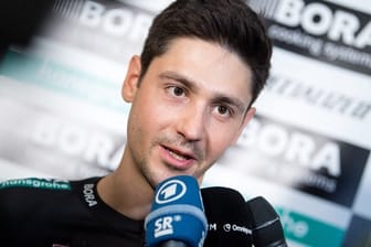 Emanuel Buchmann hofft noch auf einen heißen Radsport-Herbst.