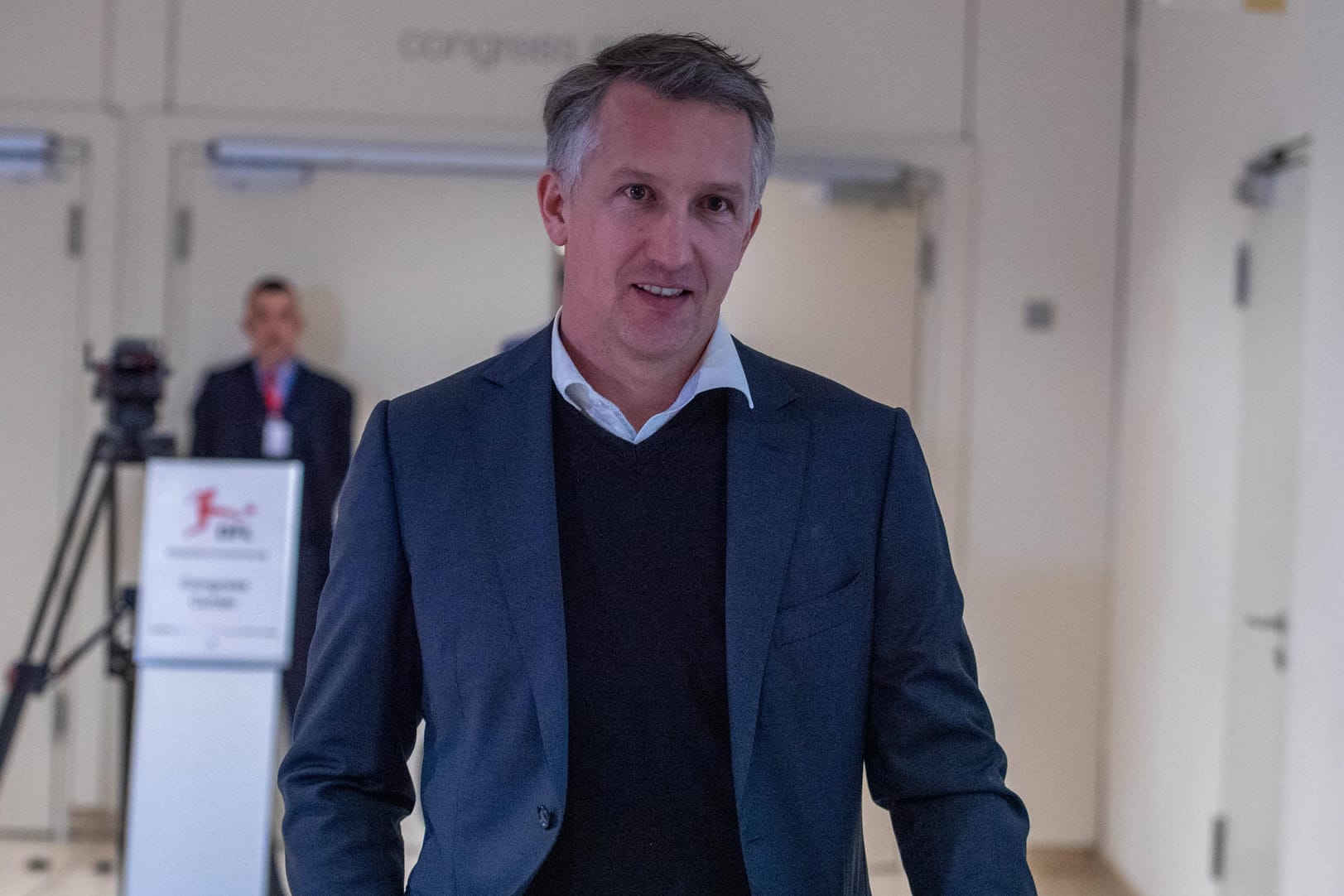 Frank Baumann: Sieht dem Bundesliga-Neustart Anfang Mai mit Skepsis entgegen.