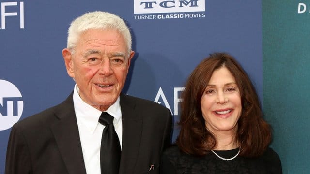 Richard Donner und Lauren Shuler Donner sind seit 1985 miteinander verheiratet.