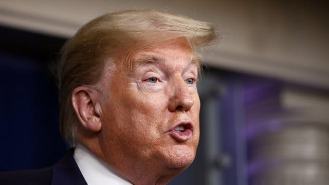 US-Präsident Trump spricht im Weißen Haus über das Coronavirus.