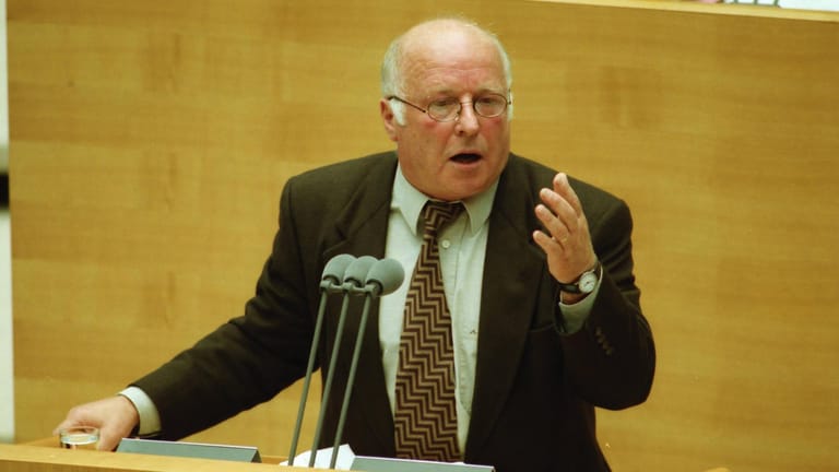 Norbert Blüm 1996 bei einer Rede im Bundestag: Wenn er ans Rednerpult trat, wussten die Abgeordneten, da passiert gleich etwas.