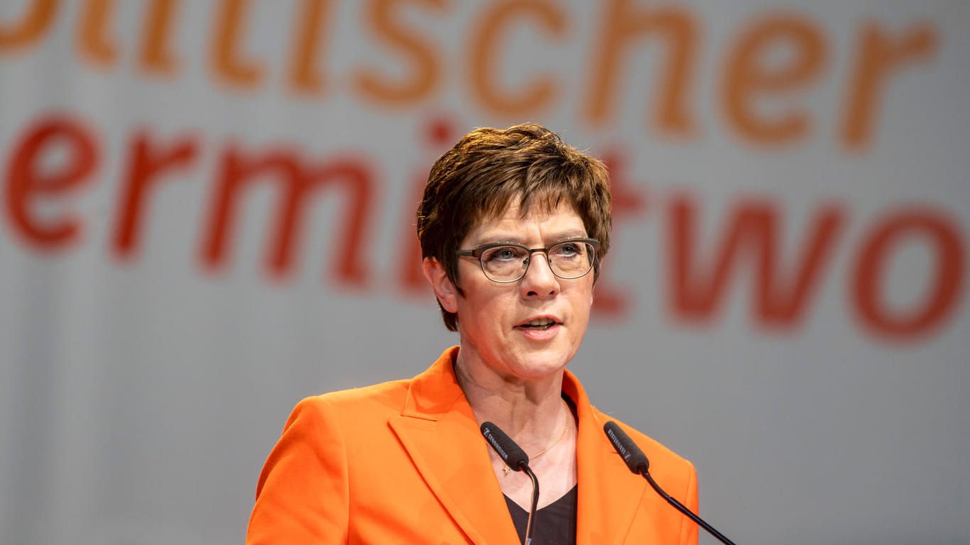 CDU-Chefin Annegret Kramp-Karrenbauer: "Wir werden ihn vermissen."