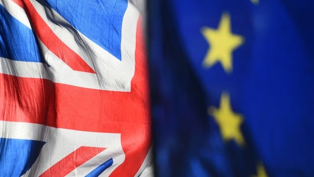 Die EU und Großbritannien verhandeln über ihre Beziehungen nach dem Brexit. Die EU und Großbritannien verhandeln über ihre Beziehungen nach dem Brexit.
