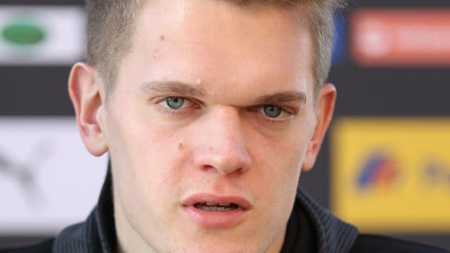 Fordert zu einem Umdenken im Fußball auf: Der Gladbacher Matthias Ginter. Fordert zu einem Umdenken im Fußball auf: Der Gladbacher Matthias Ginter.