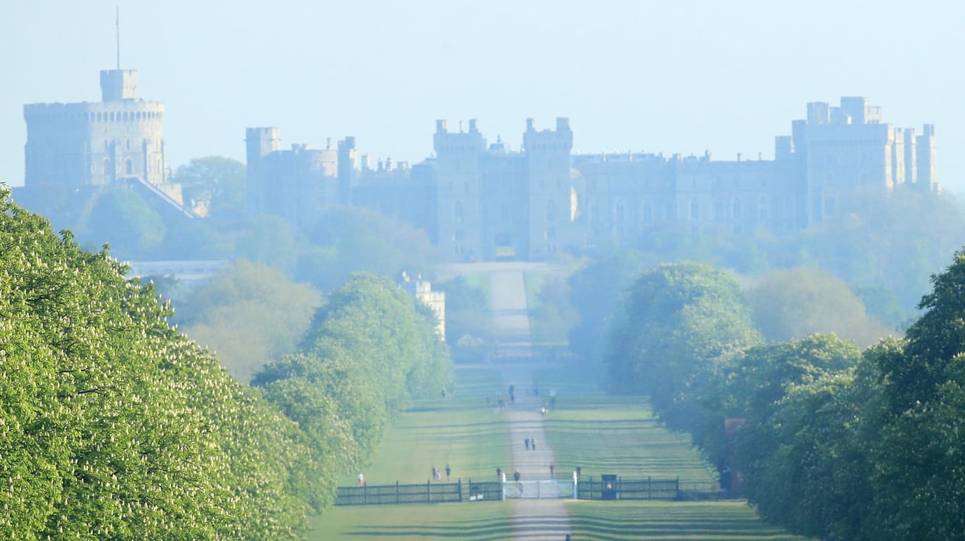 Die privaten Gemächer der Queen auf Schloss Windsor befinden sich in dem Flügel ganz rechts im Bild.