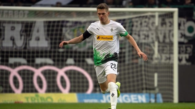 Matthias Ginter glaubt nicht an eine langfristige Veränderung im Bundesliga-Alltag nach der Corona-Krise. Matthias Ginter glaubt nicht an eine langfristige Veränderung im Bundesliga-Alltag nach der Corona-Krise.