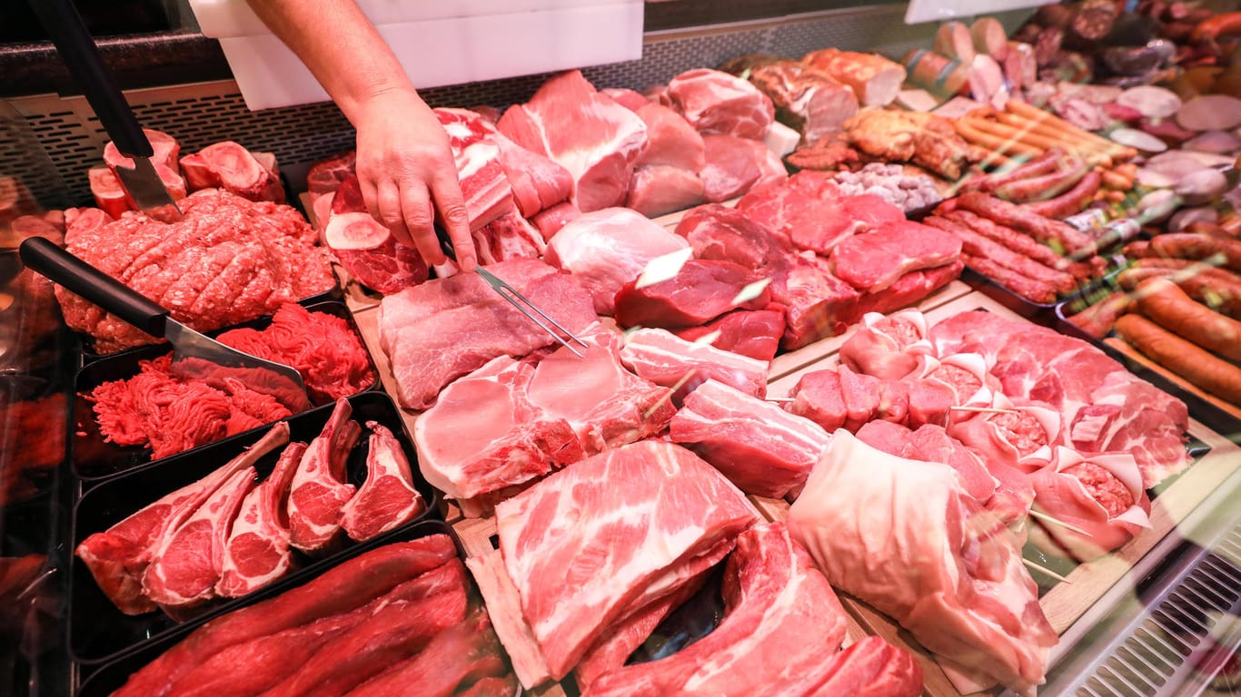 Preissteigerung bei Lebensmitteln: Beim Schweinefleisch spielt die weltweite Nachfrage eine Rolle.
