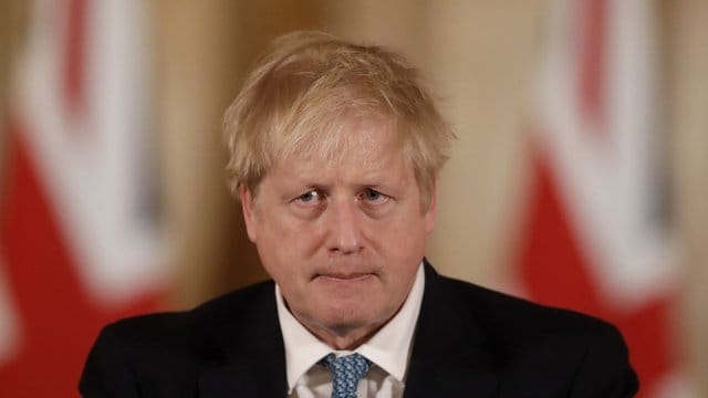 Premierminister Boris Johnson Mitte März bei einer Pressekonferenz in 10 Downing Street.