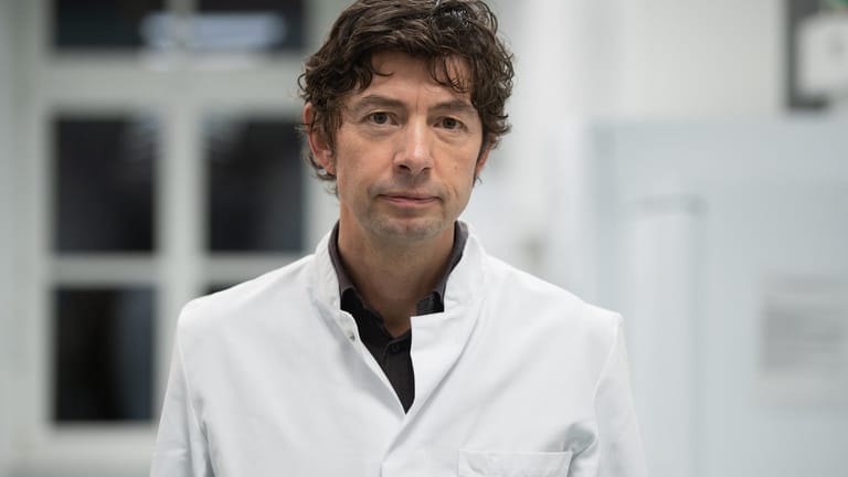 Christian Drosten: Er ist der Direktor des Instituts für Virologie an der Charité in Berlin.