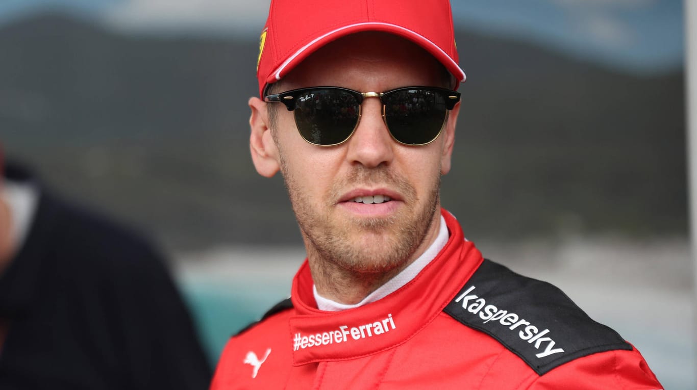 Sebastian Vettel: Der Formel-1-Pilot soll Anfang Juli auf die Rennstrecke zurückkehren.