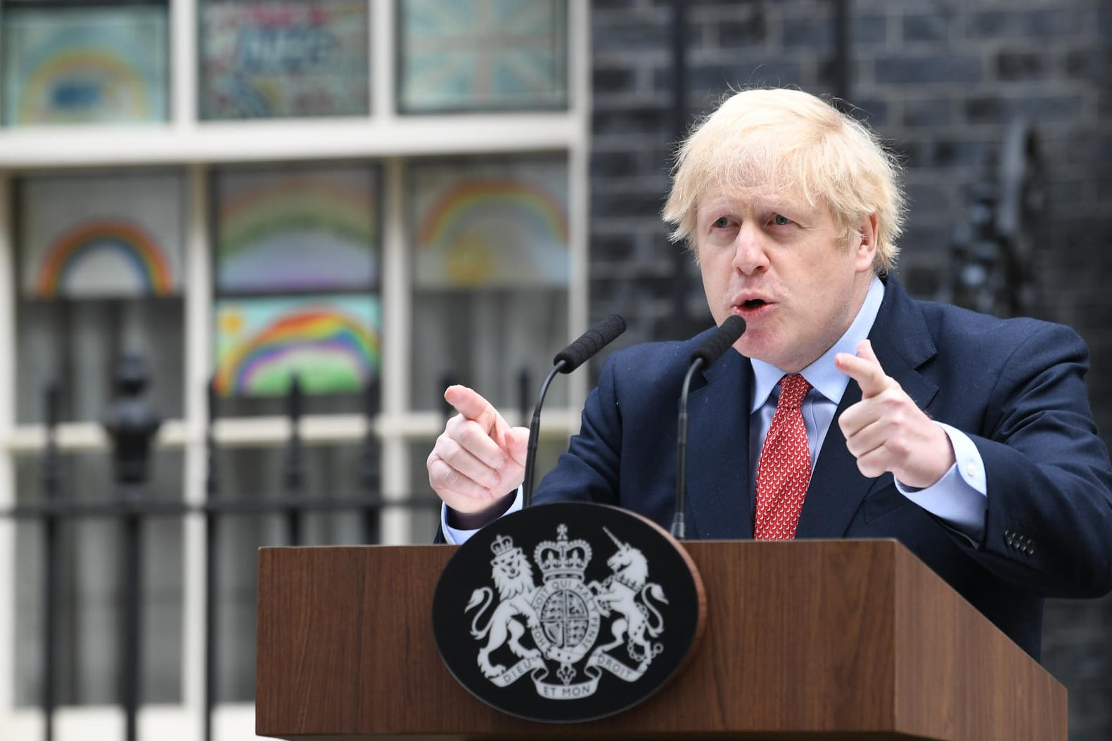 Boris Johnson: Erst war er in Quarantäne, dann im Krankenhaus und anschließend auf seinem Feriensitz – nun ist er zurück in der Downing Street 10.