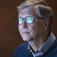 Milliardär Bill Gates: Steht im Zentrum zahlreicher Gerüchte und Verschwörungstheorien.