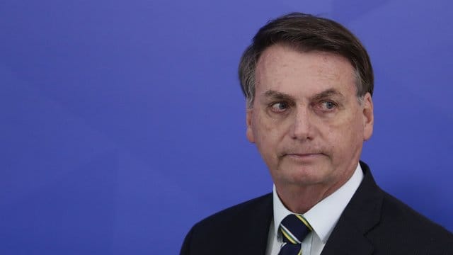 Jair Bolsonaro: Der Präsident von Brasilien spielt immer wieder die Corona-Krise herunter. Jair Bolsonaro: Der Präsident von Brasilien spielt immer wieder die Corona-Krise herunter.