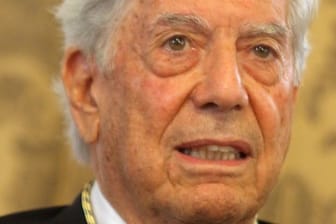 Der peruanische Schriftsteller und Literaturnobelpreisträger Mario Vargas Llosa war schon immer ein politischer Autor.