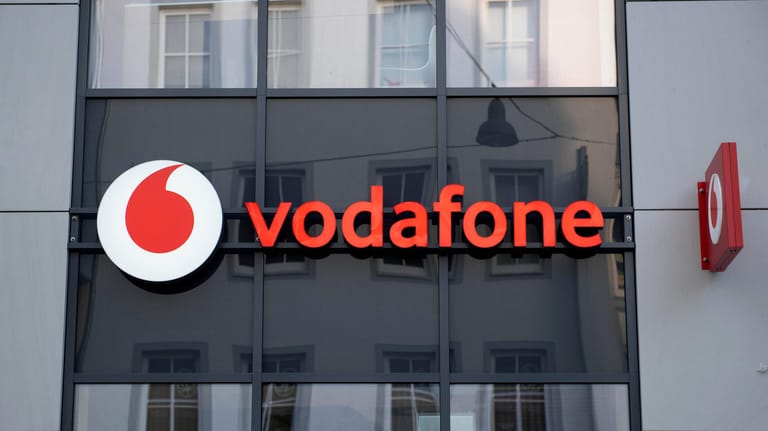 Das Vodafone-Logo: Das Kabelnetz wies am Morgen Störungen auf.