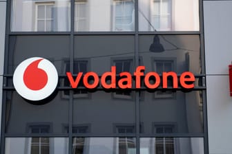 Das Vodafone-Logo: Das Kabelnetz wies am Morgen Störungen auf.