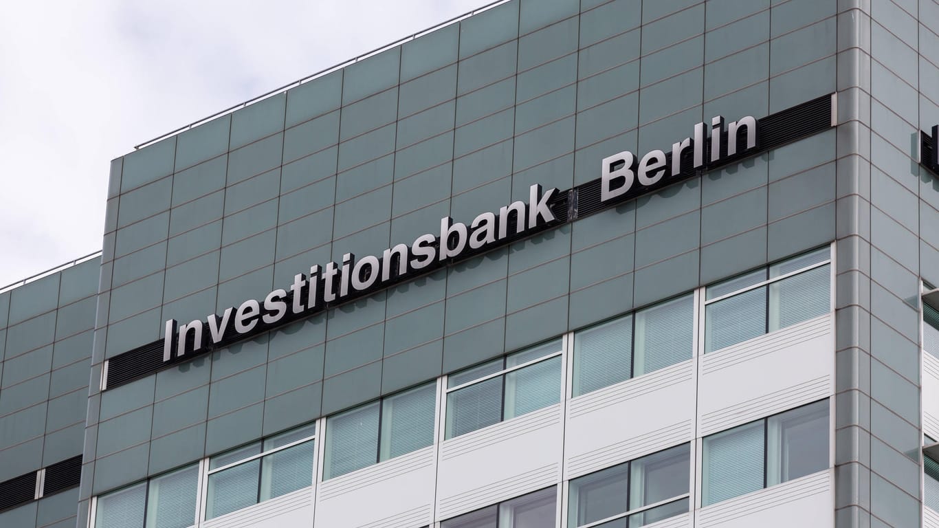 Die Investitionsbank Berlin in der Bundesallee: Dort können Corona-Soforthilfen beantragt werden.