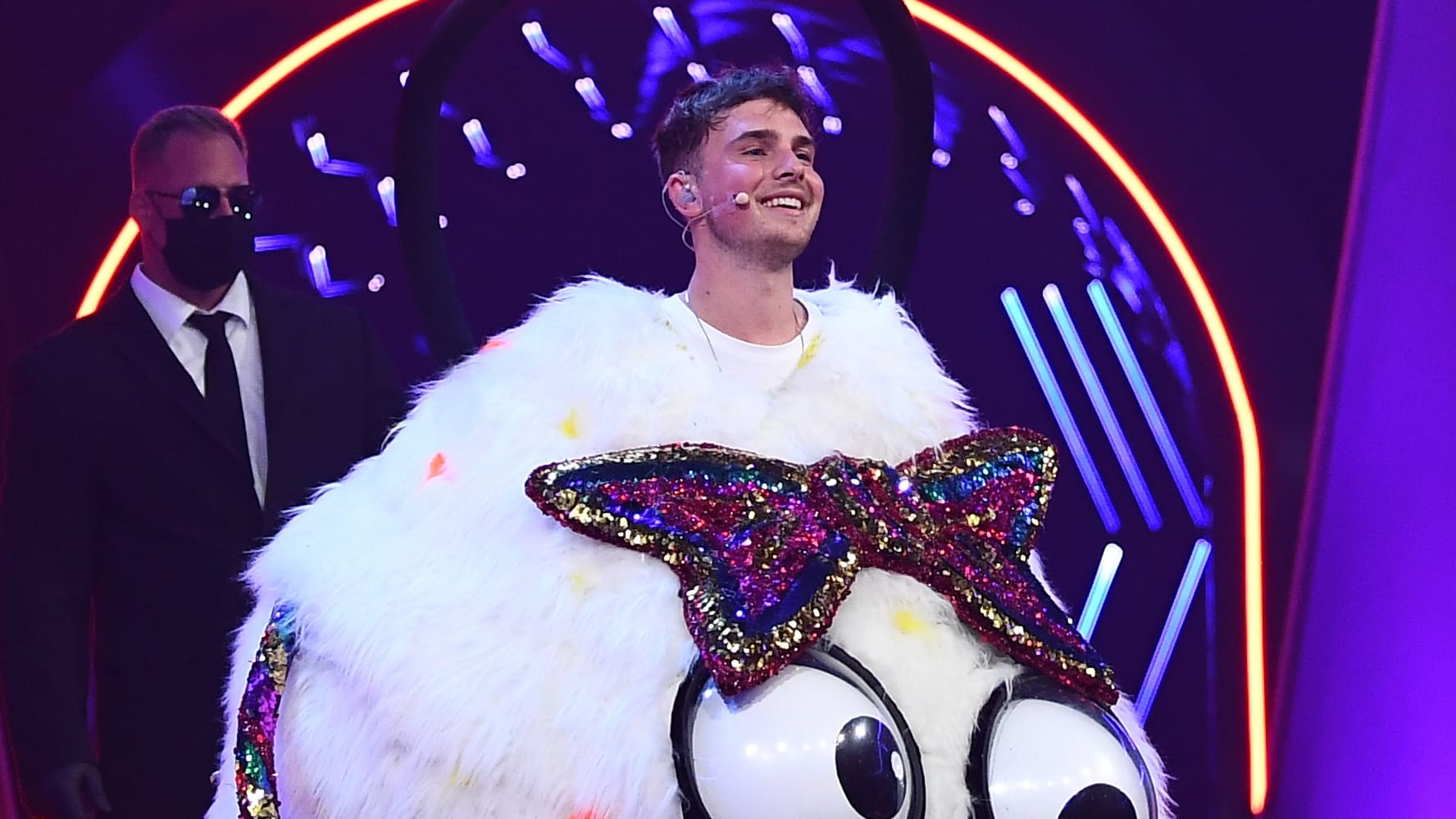 "The Masked Singer": Mike Singer ist der Wuschel.