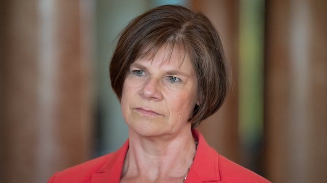 Leiterin der Virologie an der Technischen Universität München: Ulrike Protzer. Leiterin der Virologie an der Technischen Universität München: Ulrike Protzer.