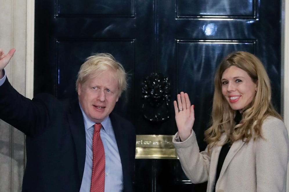Boris Johnson: Der britische Premierminister und seine Verlobte Carrie Symonds sind Eltern geworden.