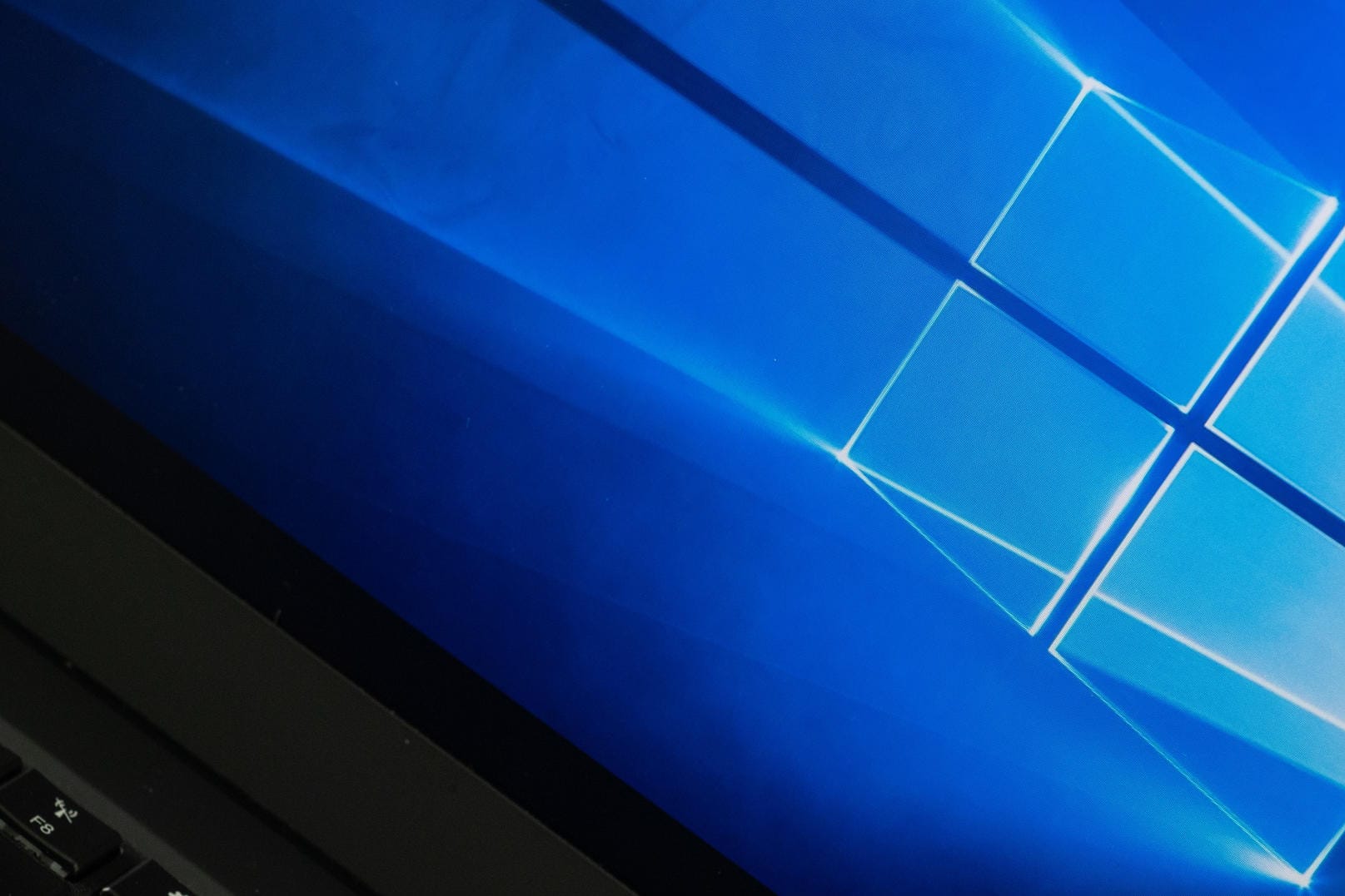 Ein Rechner mit Windows 10: Im Mai soll ein neues Funktions-Update für das System erscheinen.