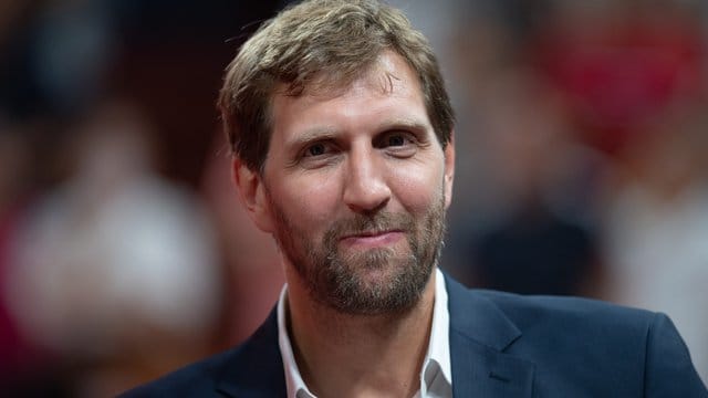 Dirk Nowitzki beendete vor rund einem Jahr seine Basketball-Karriere. Dirk Nowitzki beendete vor rund einem Jahr seine Basketball-Karriere.