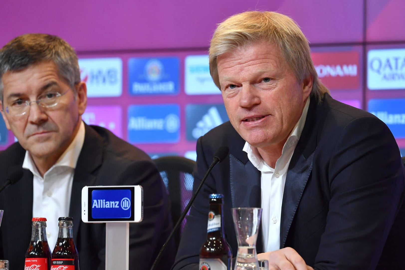 Oliver Kahn: Ist in den Augen von Bayern-Präsident Hainer (l.) der Richtige für die "Task Force Zukunft" der DFL.