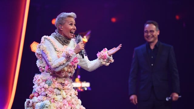 Sonja Zietlow machte als "Der Hase" in "The Masked Singer" eine gute Figur. Sonja Zietlow machte als "Der Hase" in "The Masked Singer" eine gute Figur.